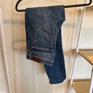 Stylish Blue Straight Leg Jeans